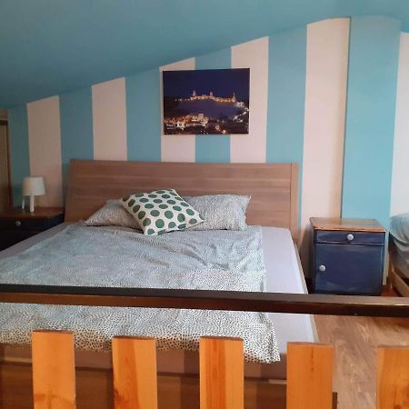 Apartament Na Rynku Хенцины Экстерьер фото